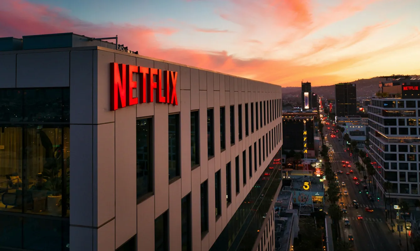 Netflix Earnings: Record Profits And Sales Send Stock To Nearly $1,000