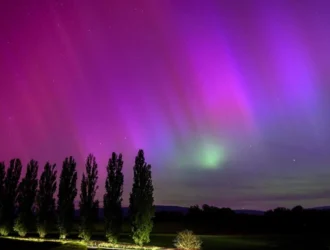 G5 Geomagnetic Storm Sparks Aurora Borealis Sightings in Florida
