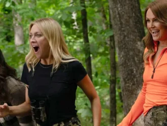 the hunting wives netflix poster